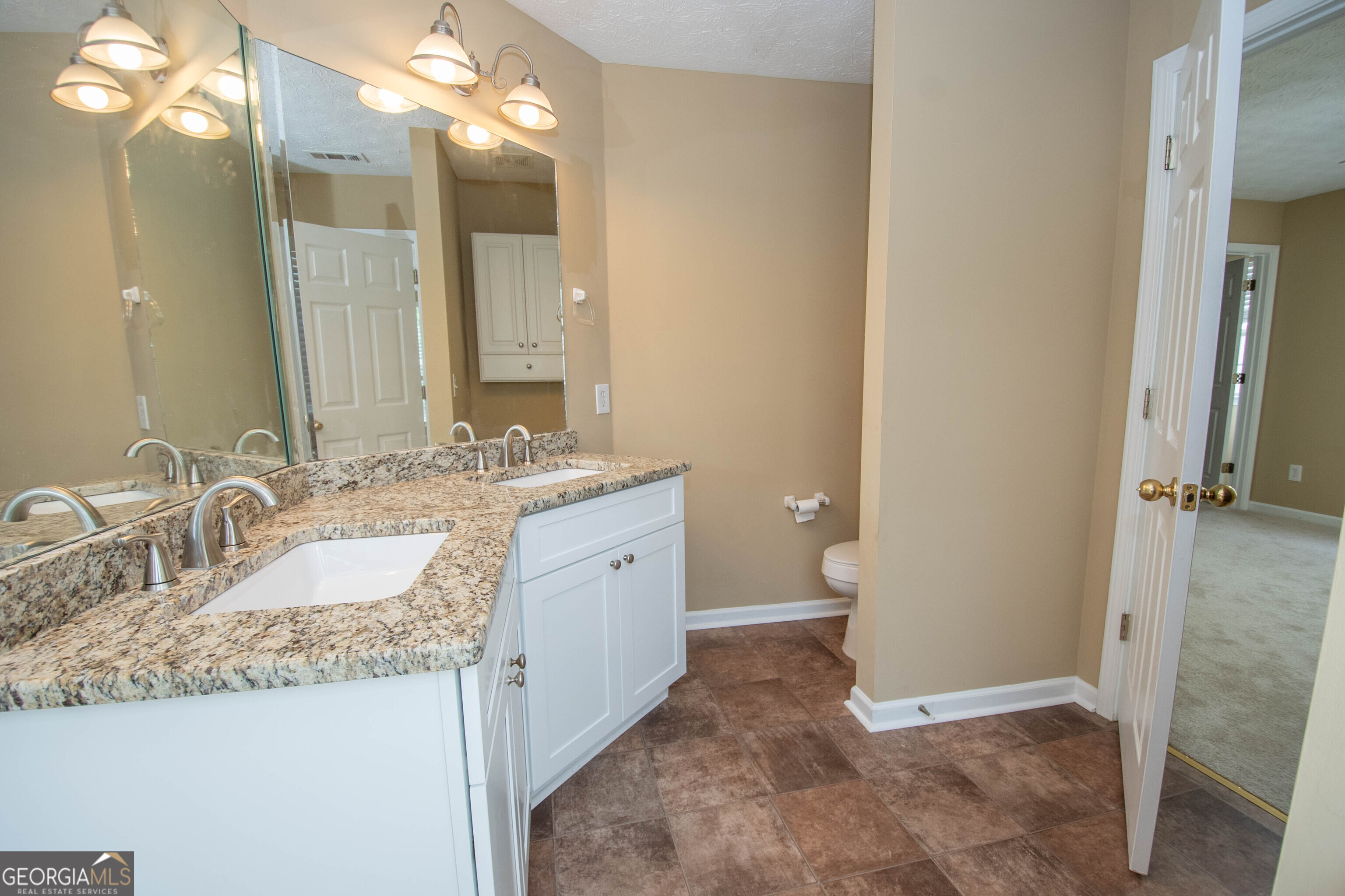 Newnan, Georgia 30265, United States, 4 Bedrooms Bedrooms, ,3 BathroomsBathrooms,Residential,Active,149828