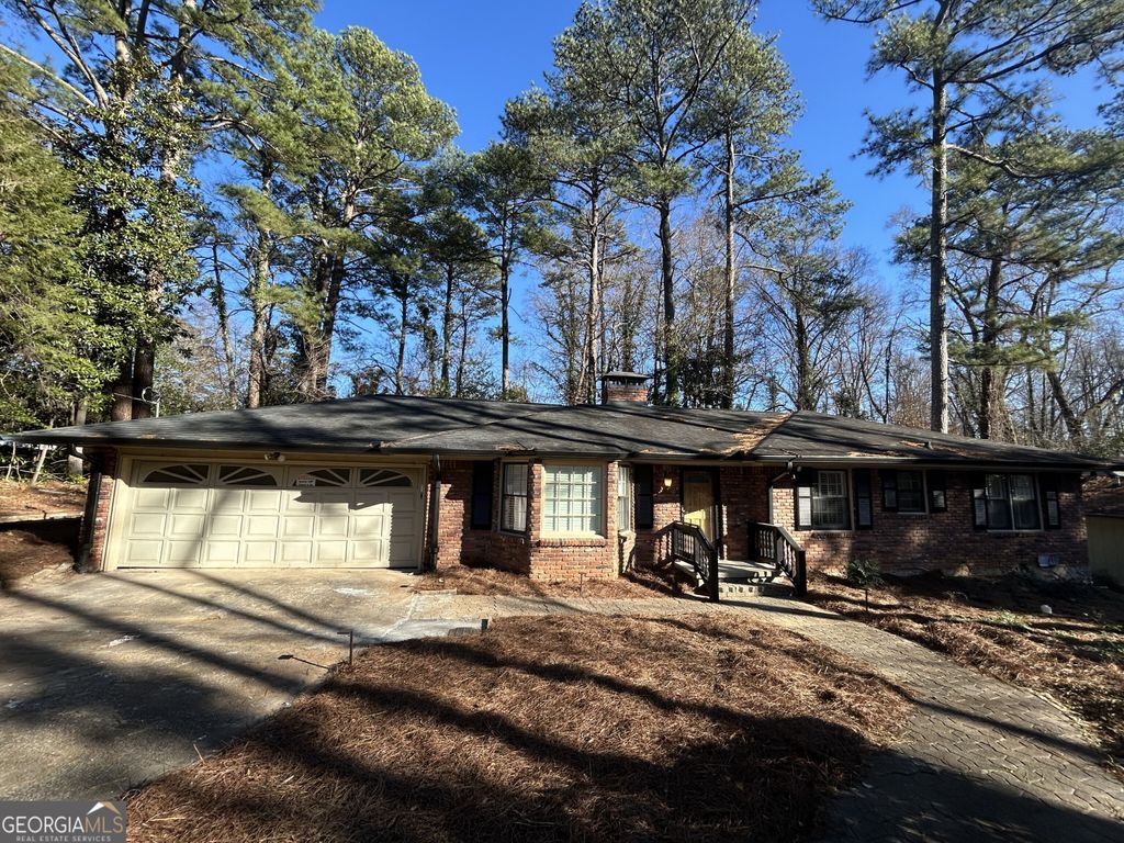 Photo of 1267 Arborvista Drive NE, Atlanta, GA 30329 (MLS # 10673019)