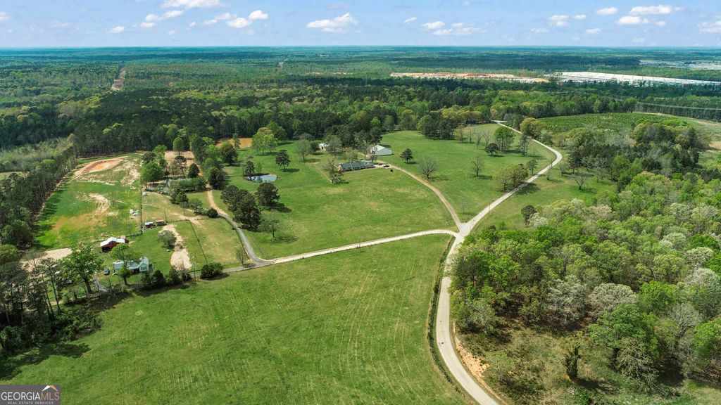 Photo of 161210 Minter Drive, Hampton, GA 30228 (MLS # 10725022)