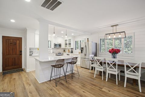 12 Northlake CIR Peachtree City GA 30269