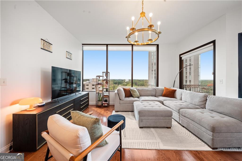 2828 Peachtree RD NW 1204