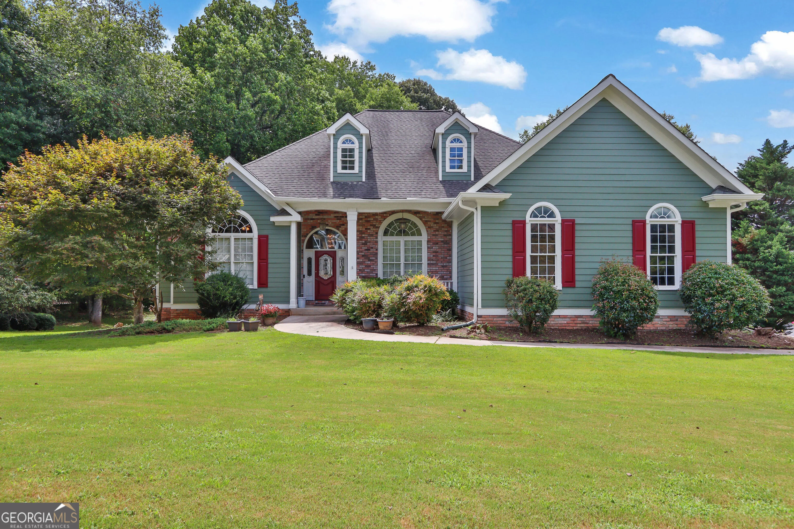 2195 Misty Oaks Drive