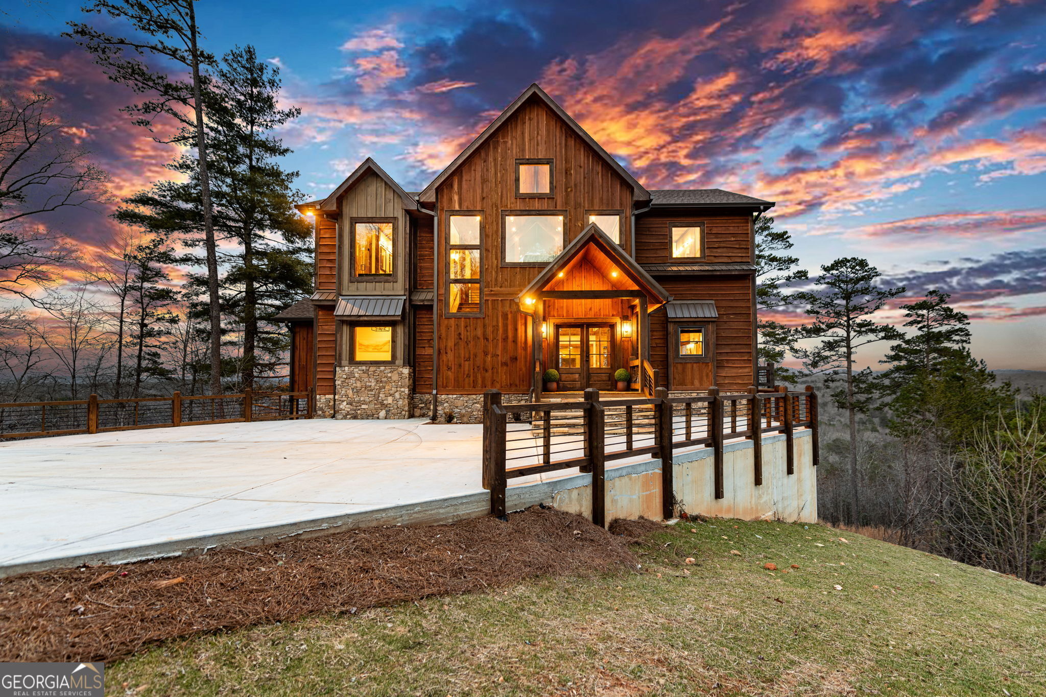 140 Riverview TER