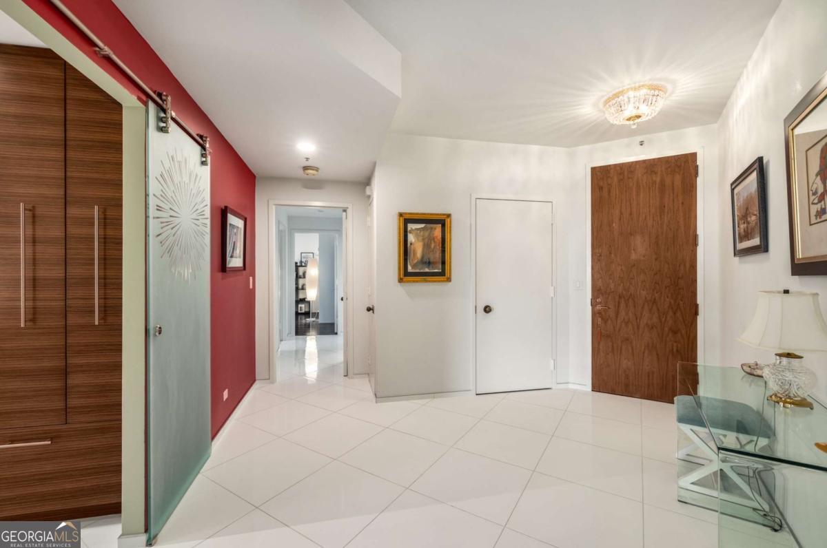 2660 Peachtree RD NW 13H