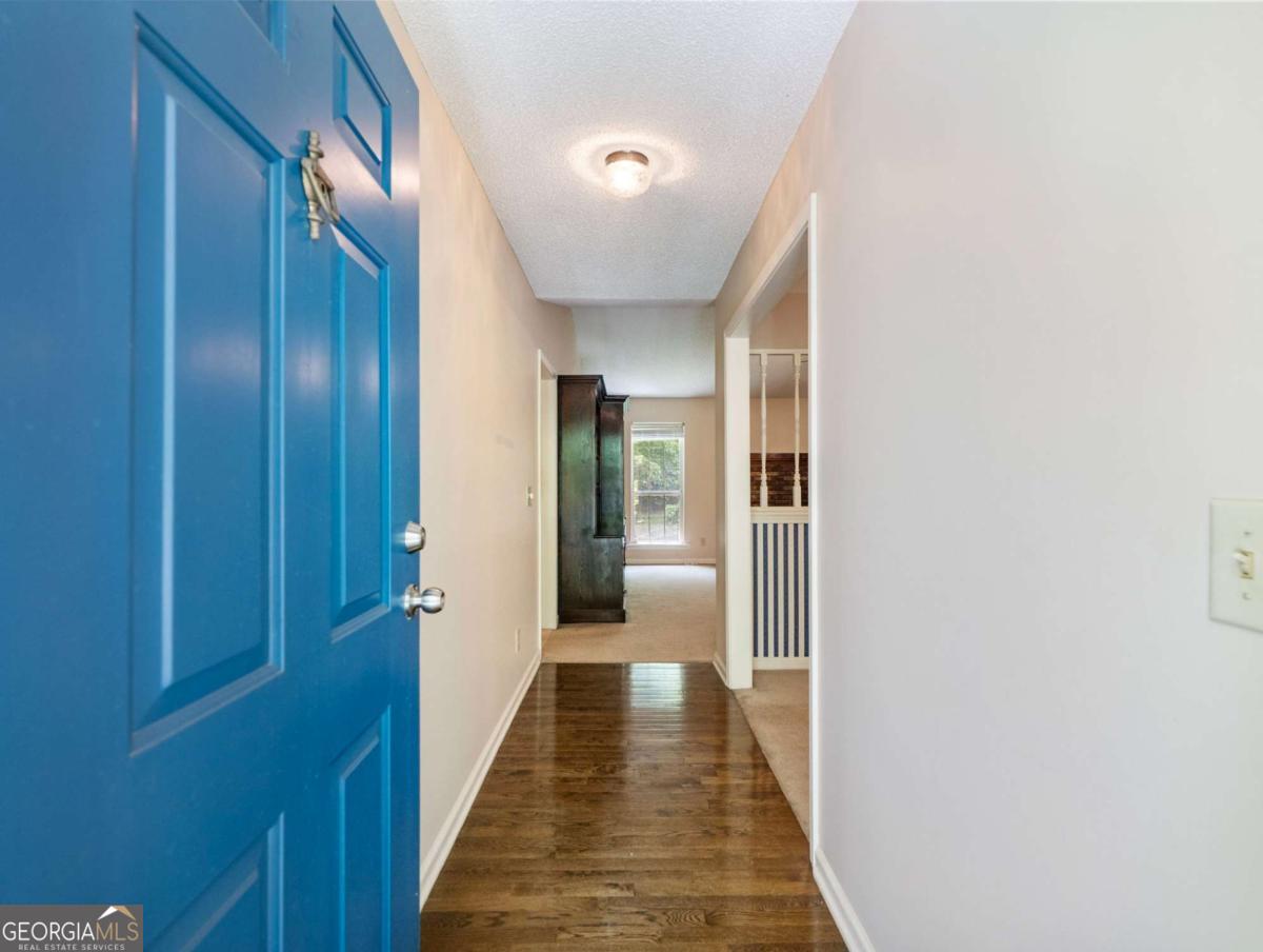 376 Thornwood CIR