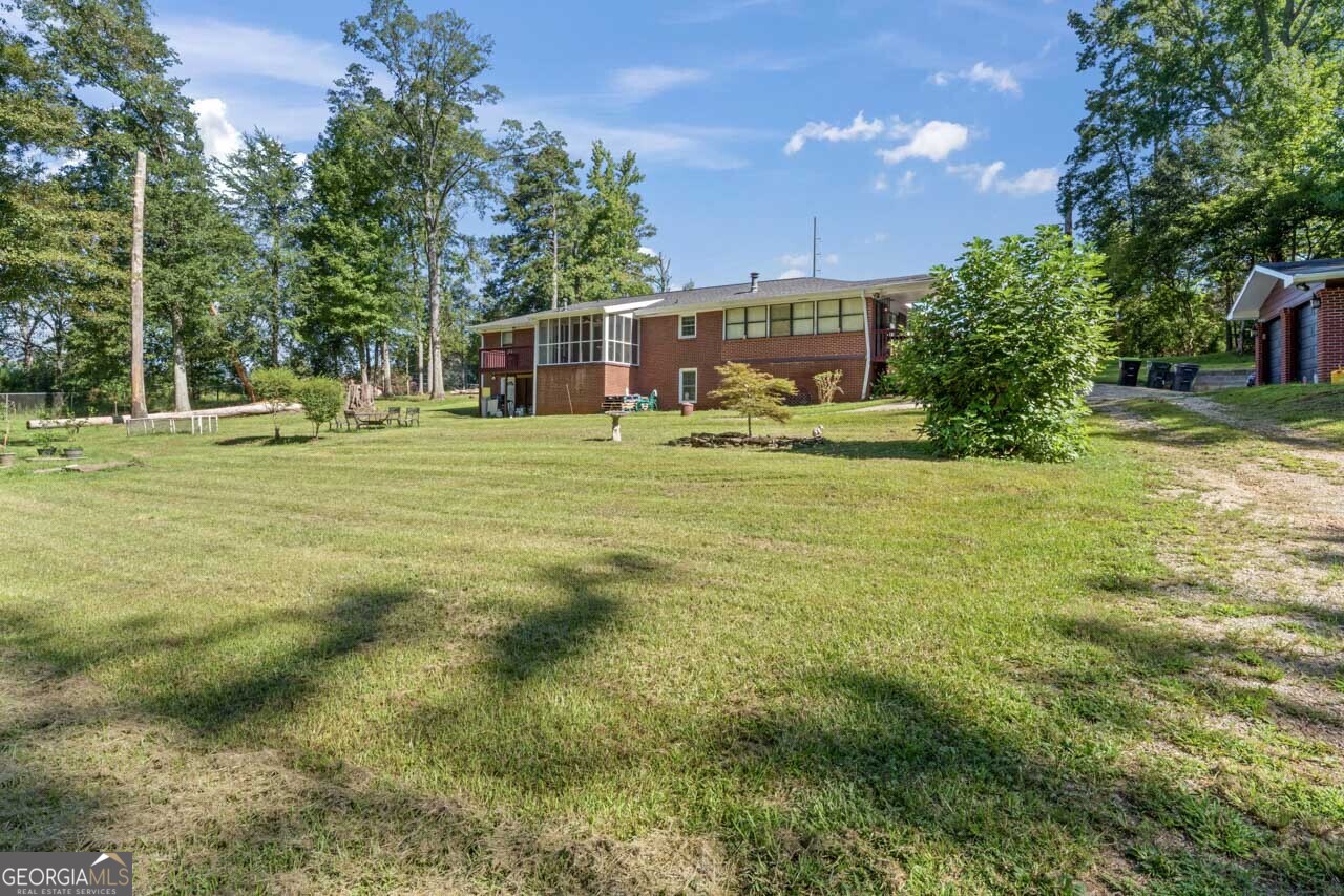 515 Valley Hill RD