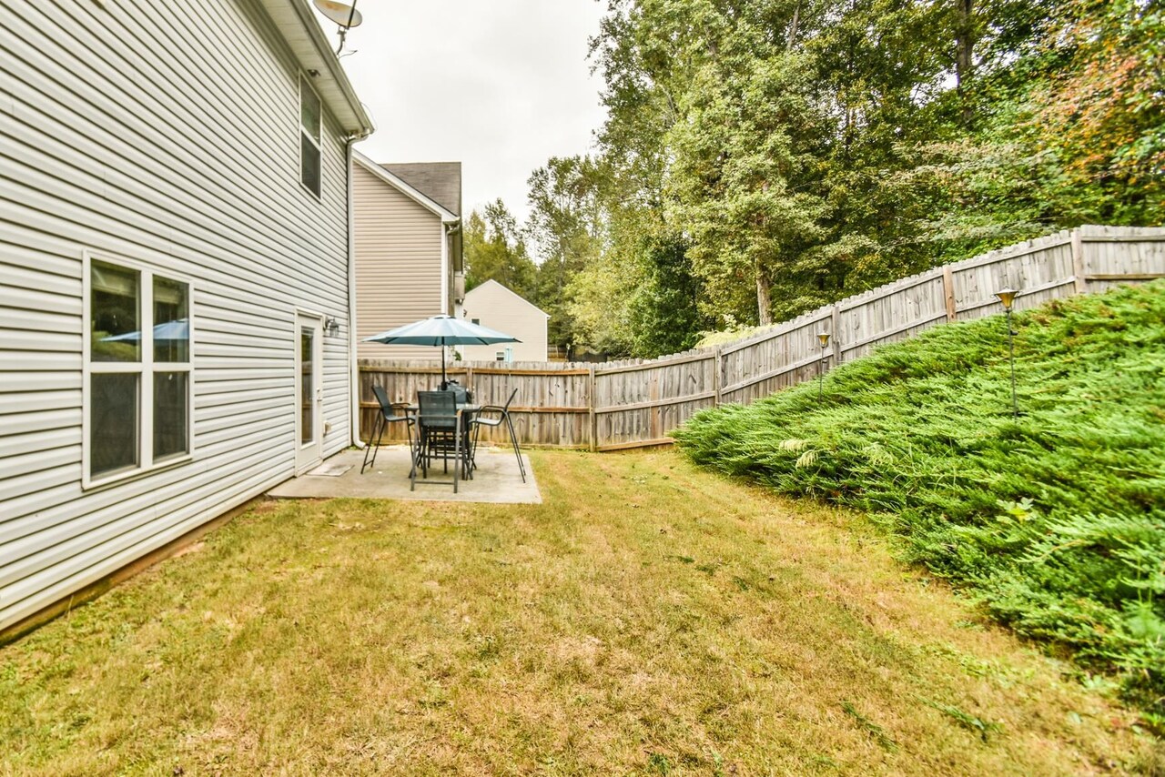 Creekside At Pinecrest - Residential