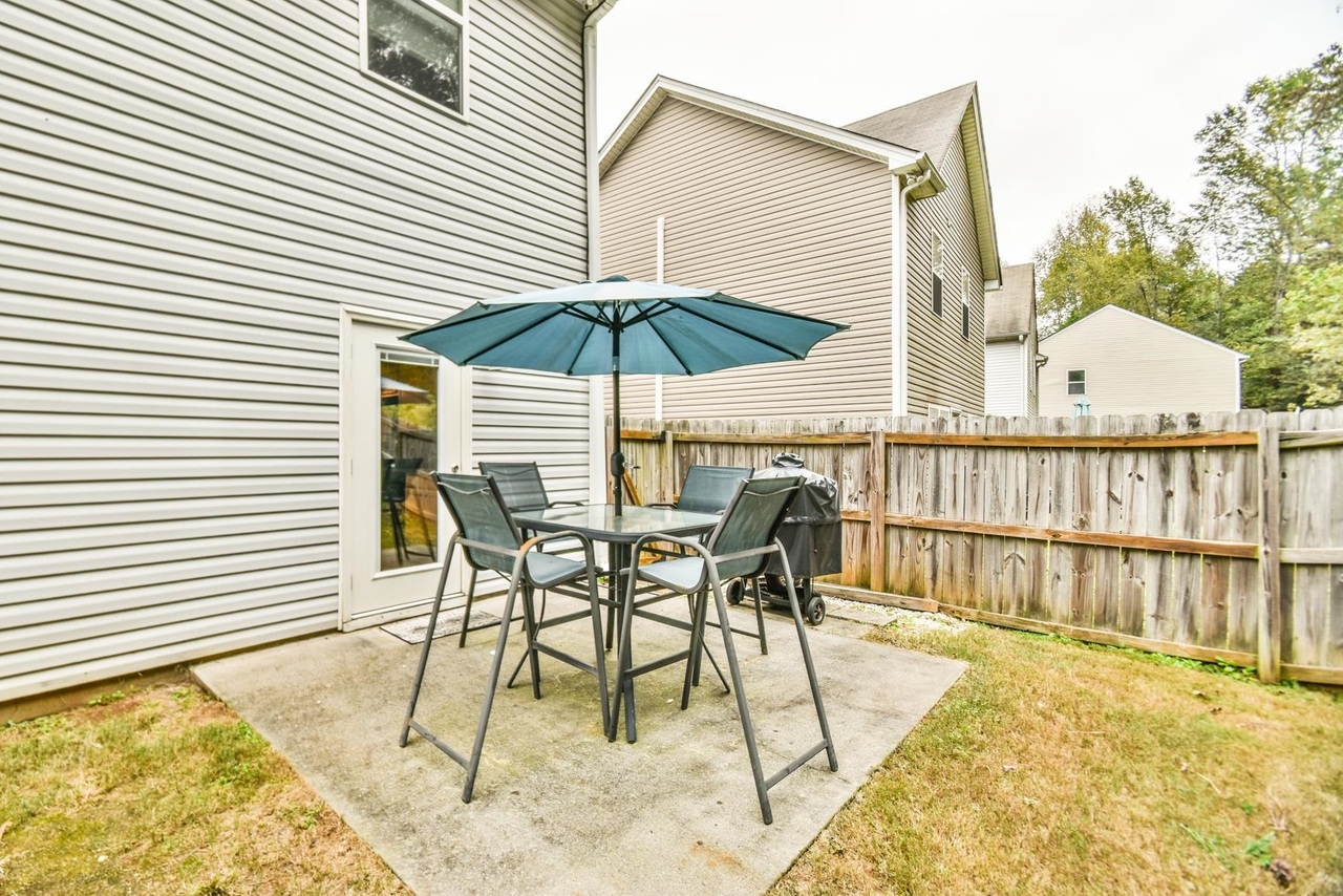 Creekside At Pinecrest - Residential