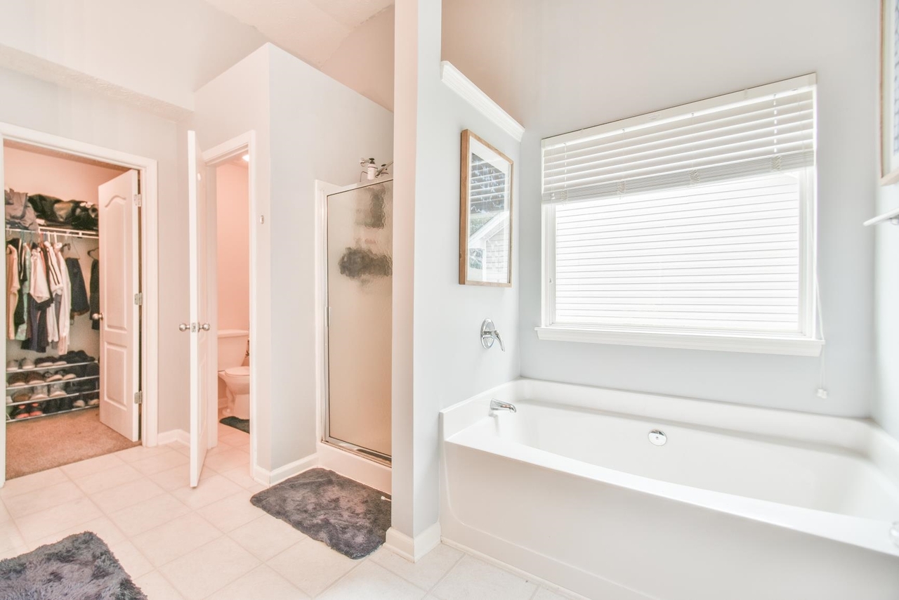 Creekside At Pinecrest - Residential