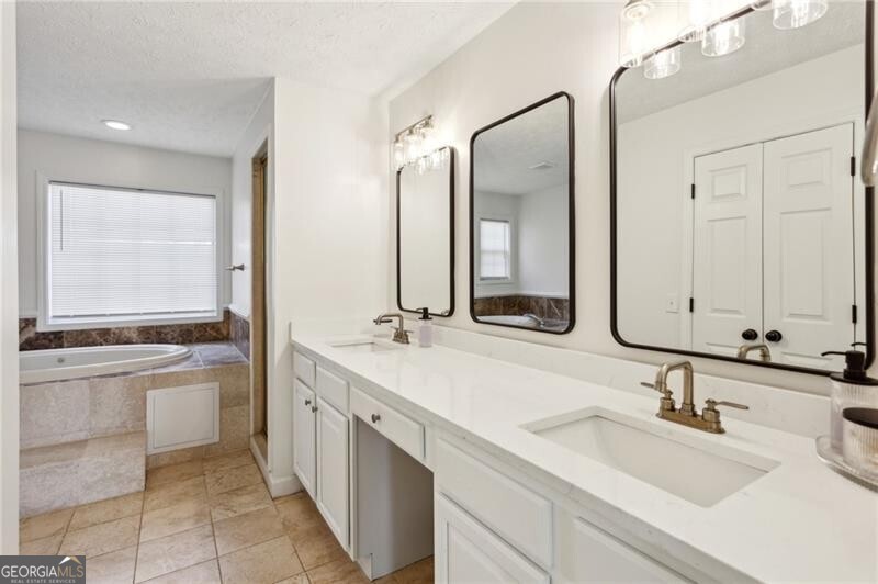 Eagle Point - Residential