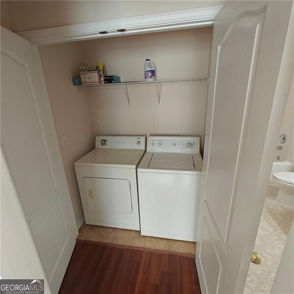 Woodstock, Georgia 30188, United States, 2 Bedrooms Bedrooms, ,2 BathroomsBathrooms,Residential,Active,25211