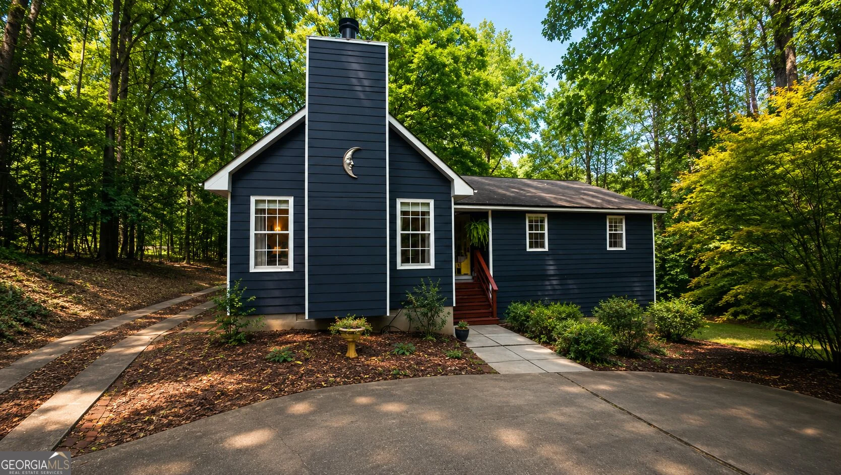 125 Maple Place