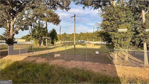 Photo of 486 Grand Magnolia Street, Jackson, GA 30233 (MLS # 10634821)