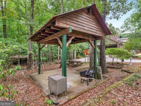 A home in Locust Grove