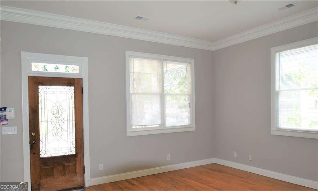 Photo of 242 Dodd Avenue SW, Atlanta, GA 30315 (MLS # 10809214)