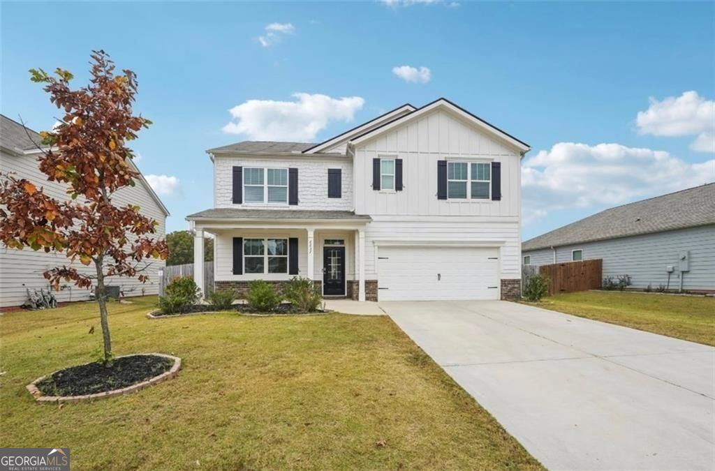 Photo of 6637 Bluffview Drive, Douglasville, GA 30134 (MLS # 10791760)