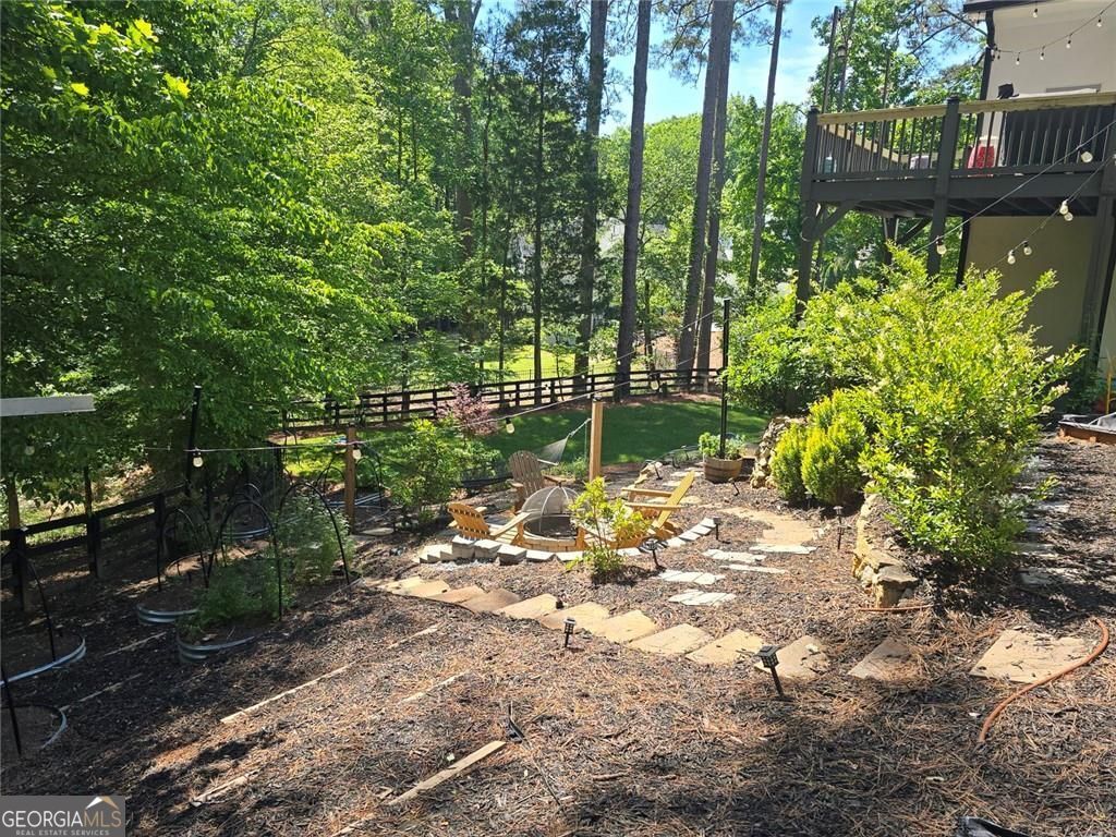 1091 Fieldstone TRL