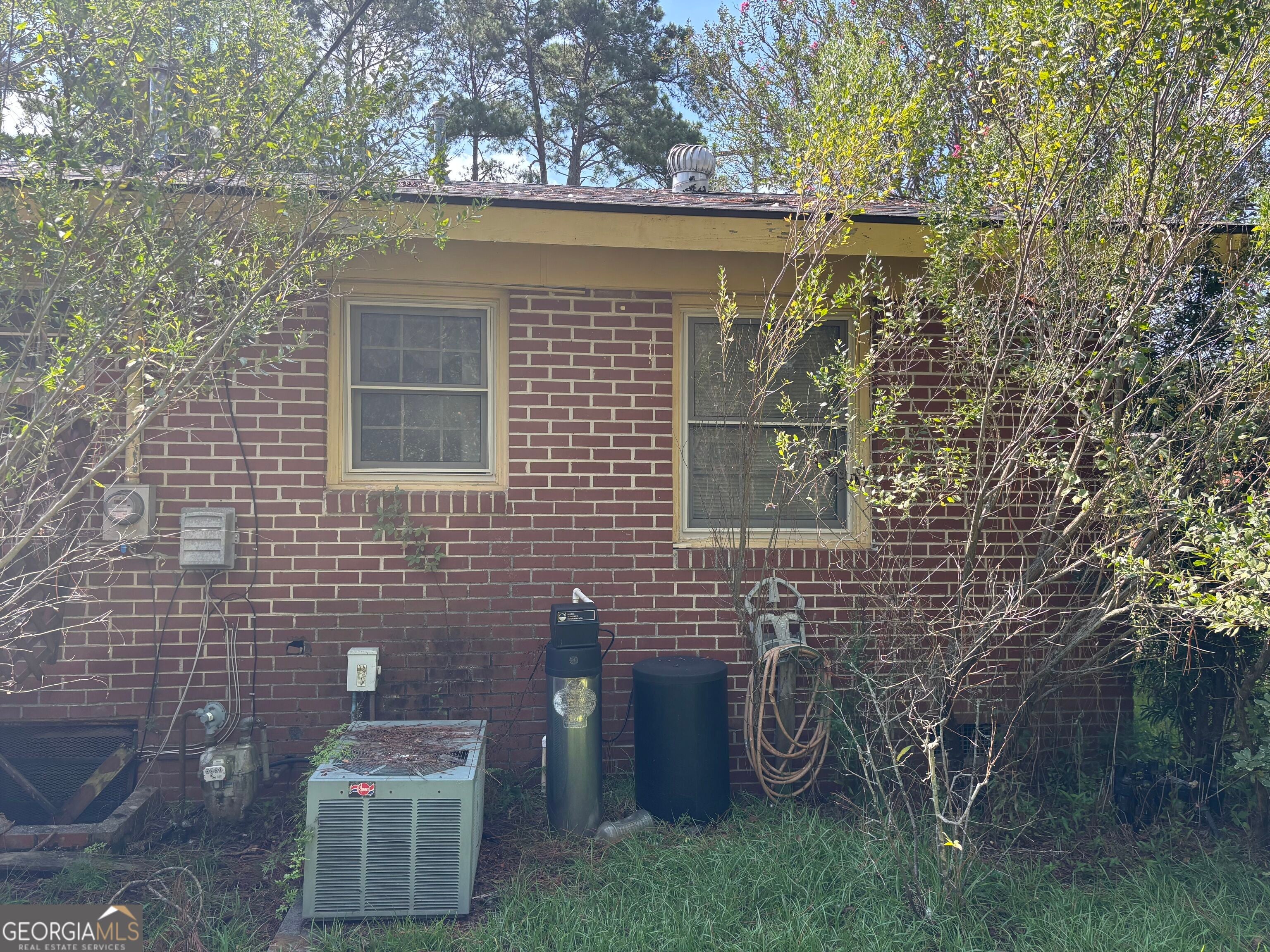 321 Southwood DR