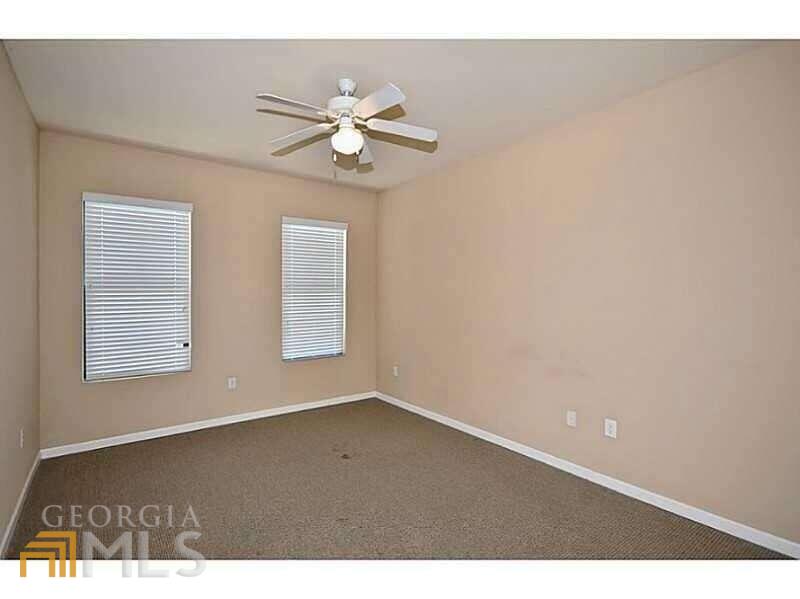THE LOFTS AT 5300 - Residential Lease