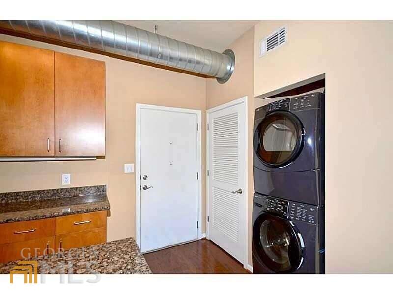 THE LOFTS AT 5300 - Residential Lease