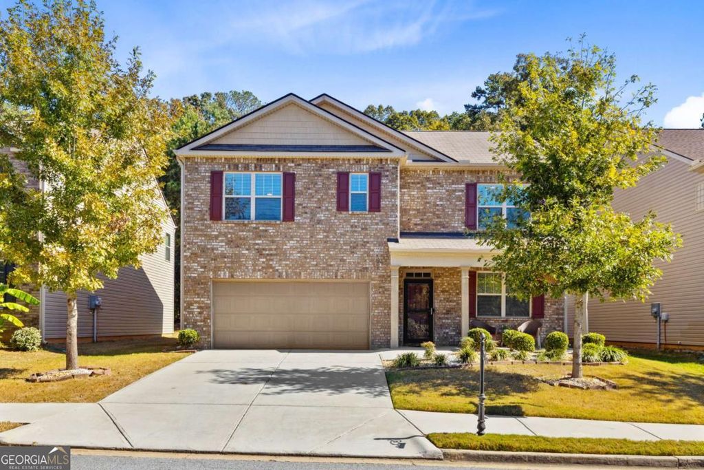 Photo of 850 Blue Hill Lane, Atlanta, GA 30349 (MLS # 10632562)