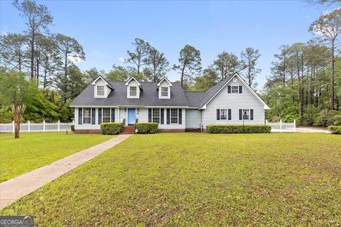 A home in Folkston