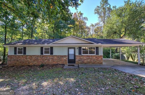 Photo of 3460 Meadowview Drive, Lithia Springs, GA 30122 (MLS # 10591356)