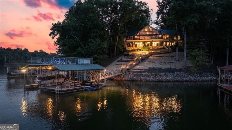 233 Holly DR