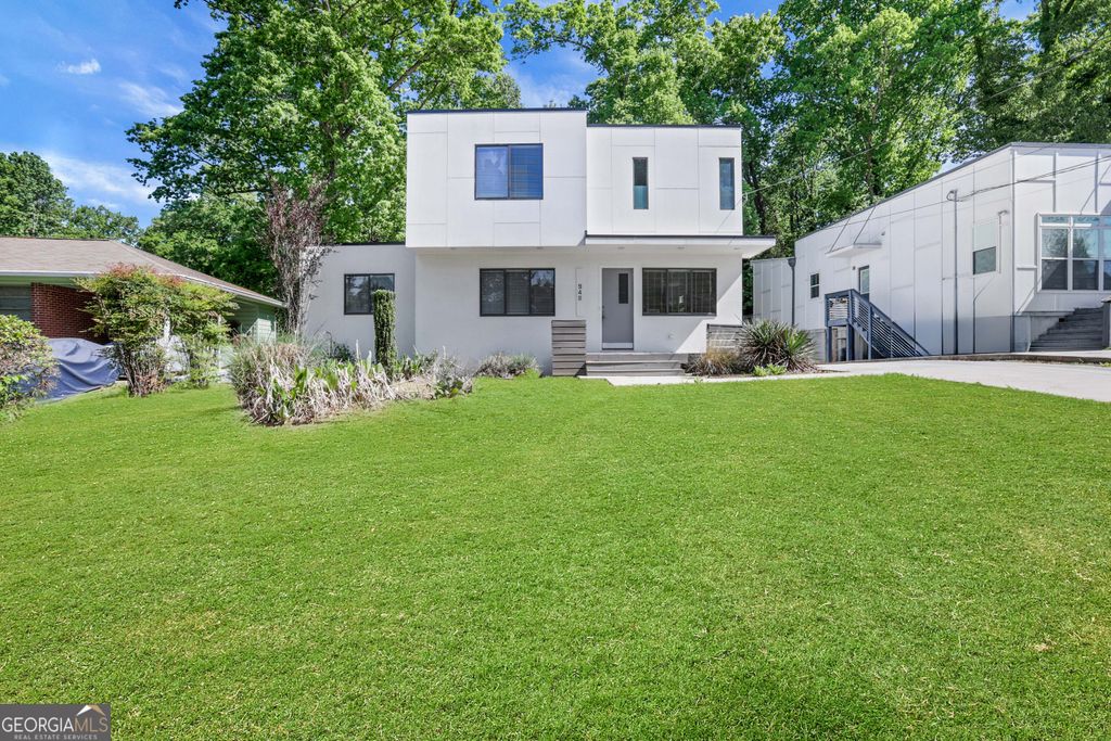 Photo of 948 Bruce Circle SE, Atlanta, GA 30316 (MLS # 10737272)