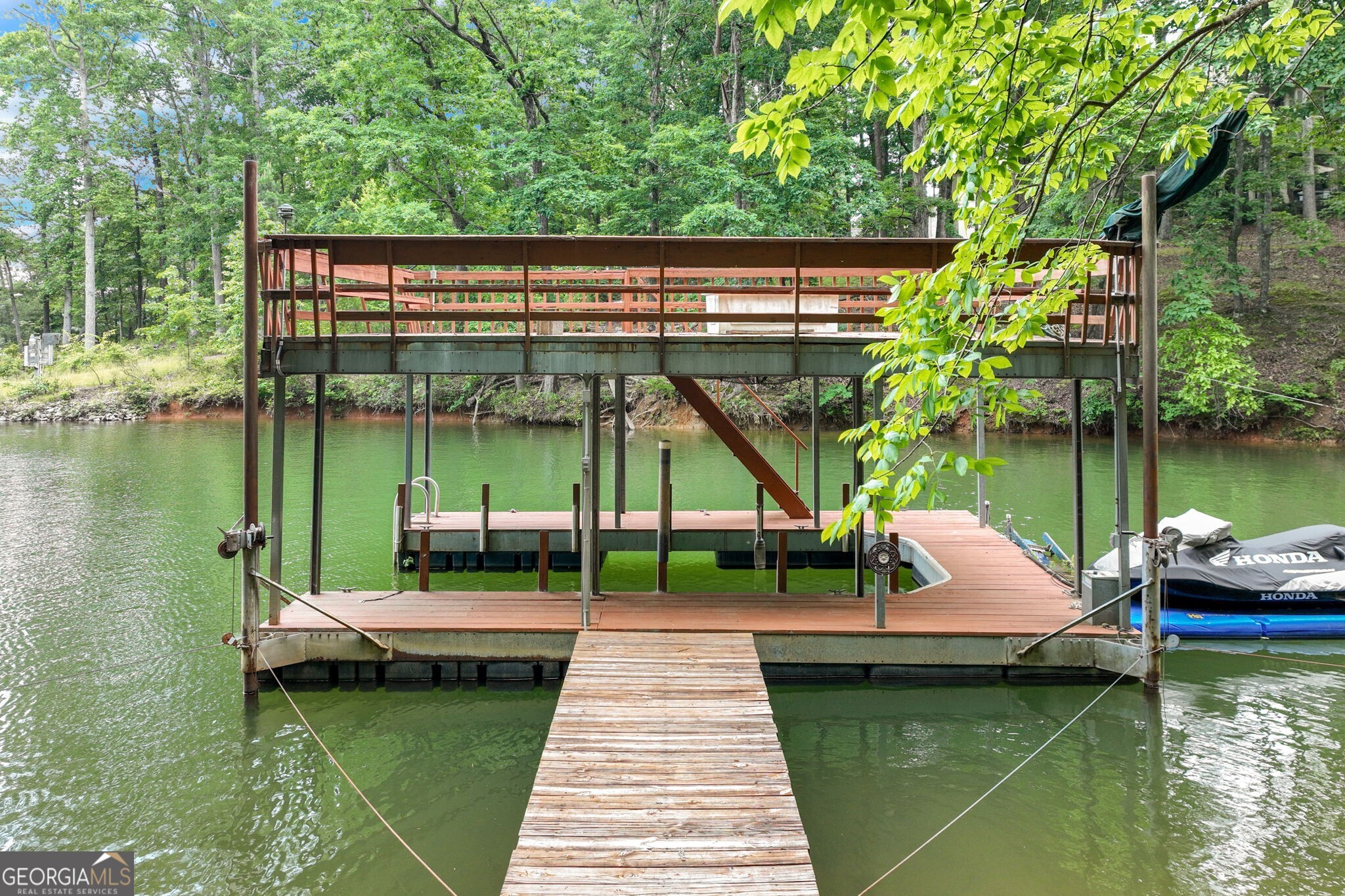 2230 Huntingdon CT