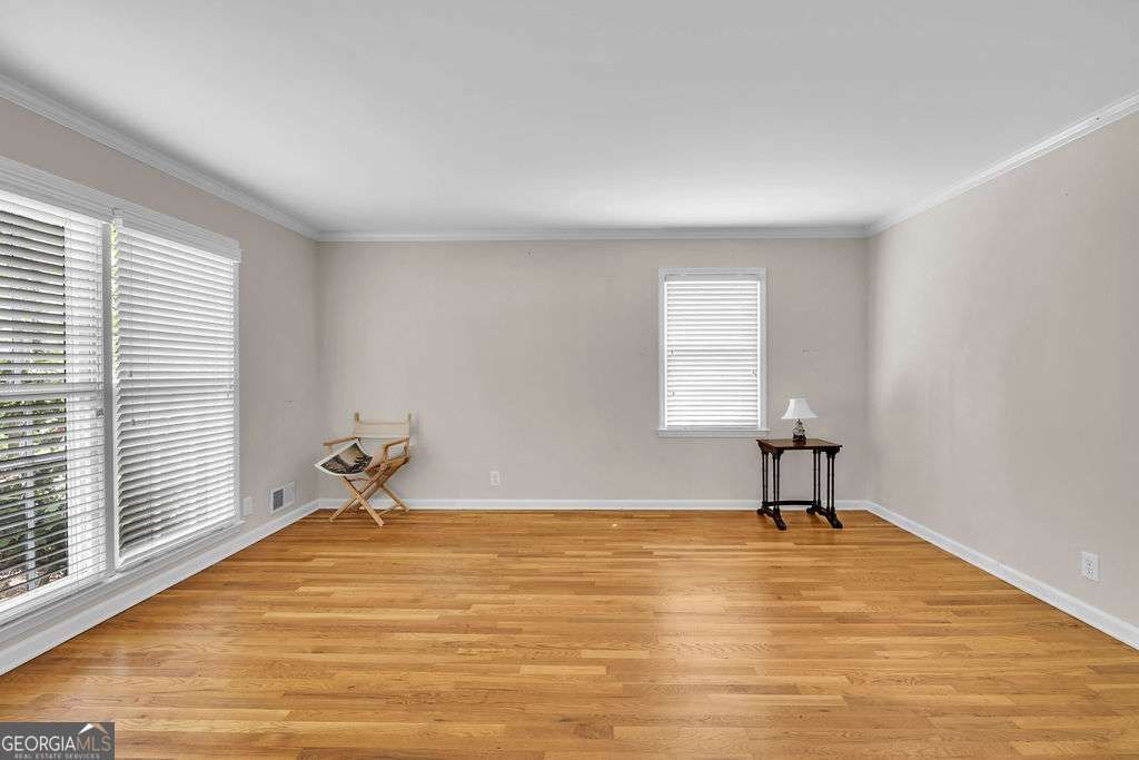 Photo of 5614 Glenrich Drive, Dunwoody, GA 30338 (MLS # 10735251)