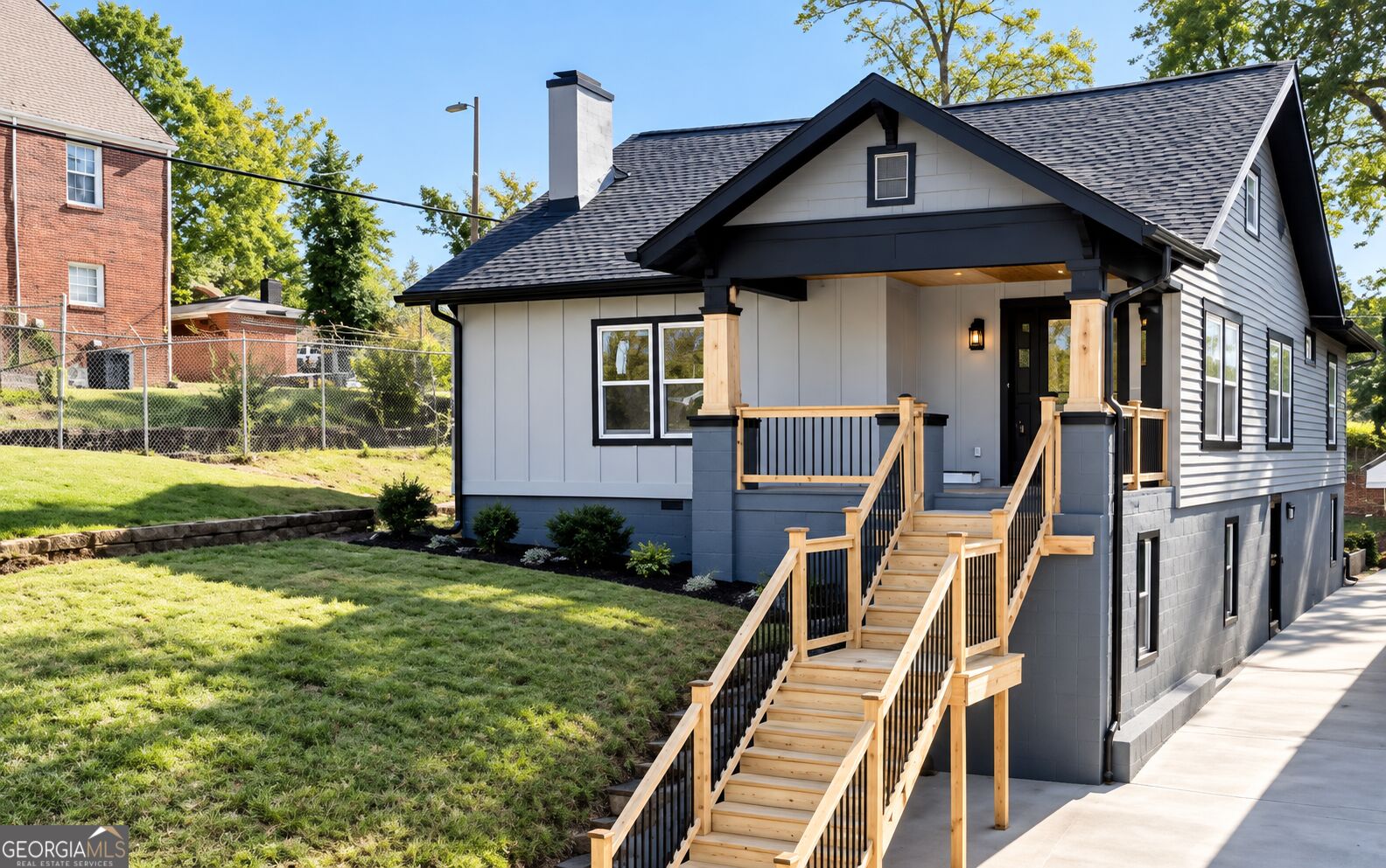 946 Ashby GRV SW