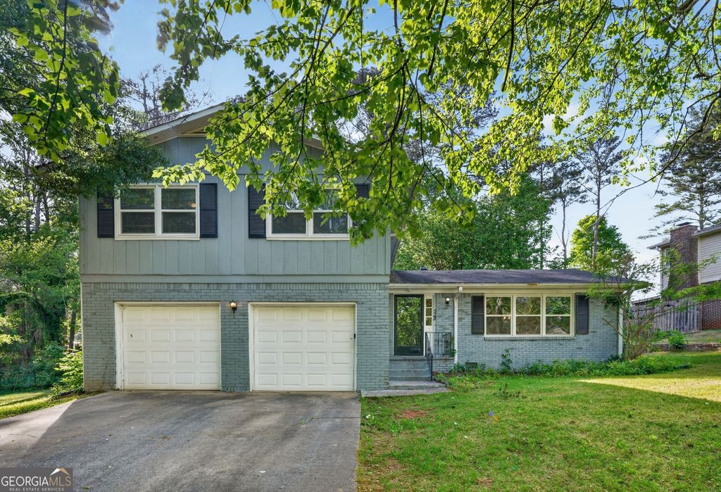 Photo of 523 Barbashela Circle, Stone Mountain, GA 30088 (MLS # 10737573)