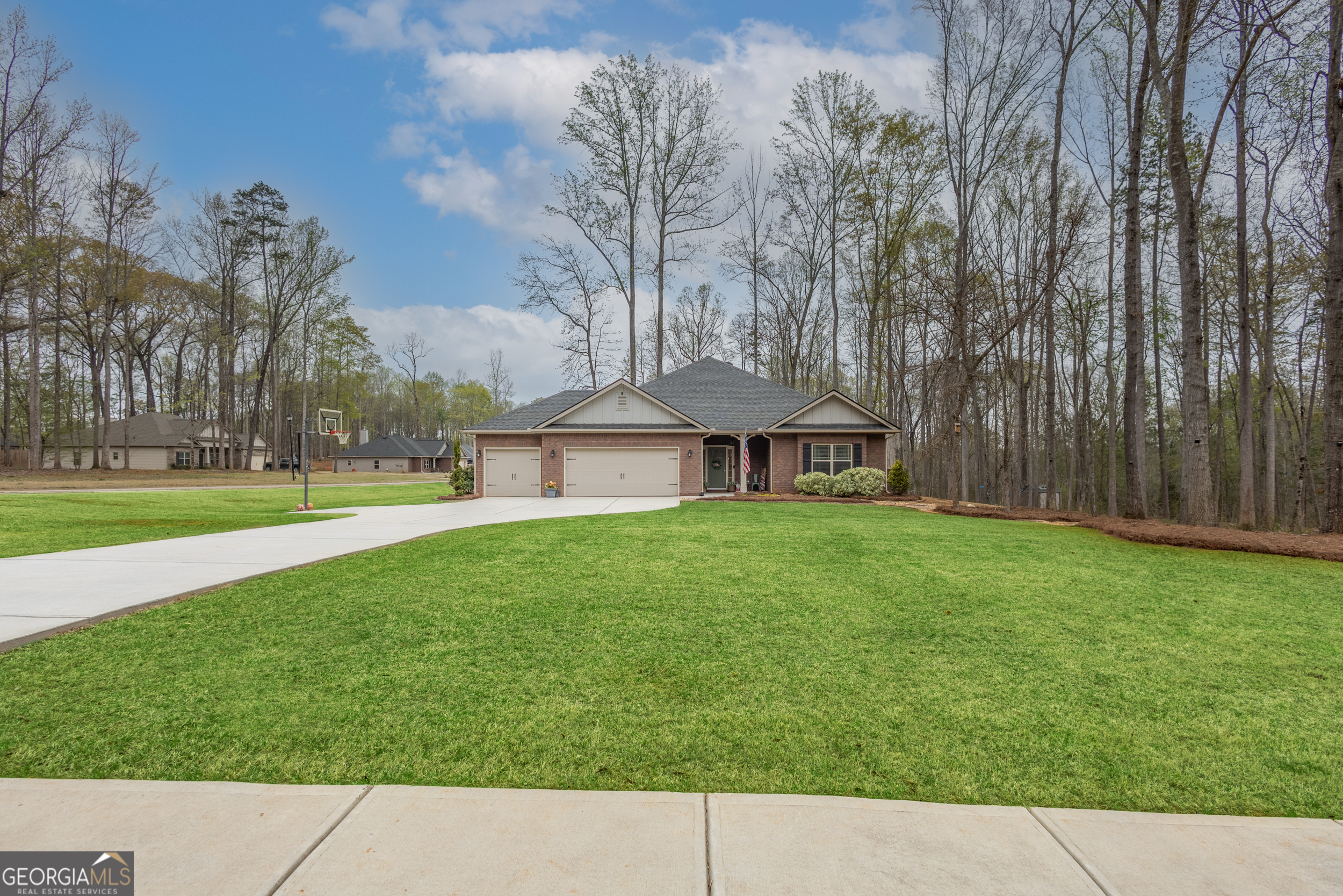 251 River Glen DR