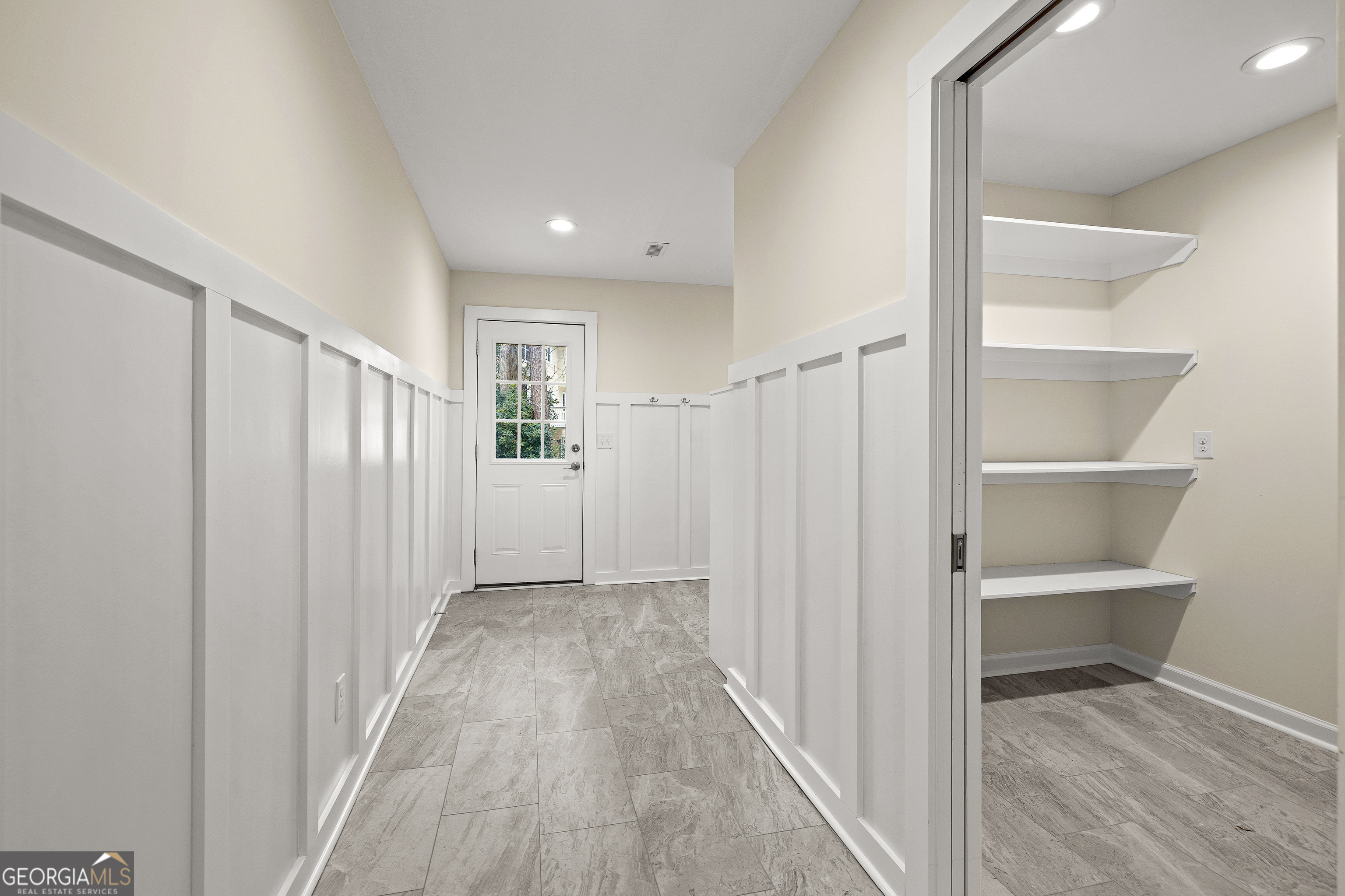 Peachtree City, Georgia 30269, United States, 4 Bedrooms Bedrooms, ,3 BathroomsBathrooms,Residential,Active,251064