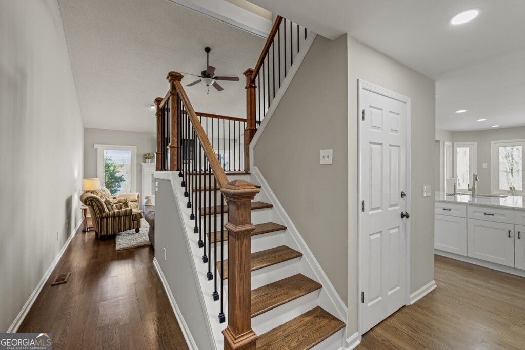 5581 Hidden Harbor DR