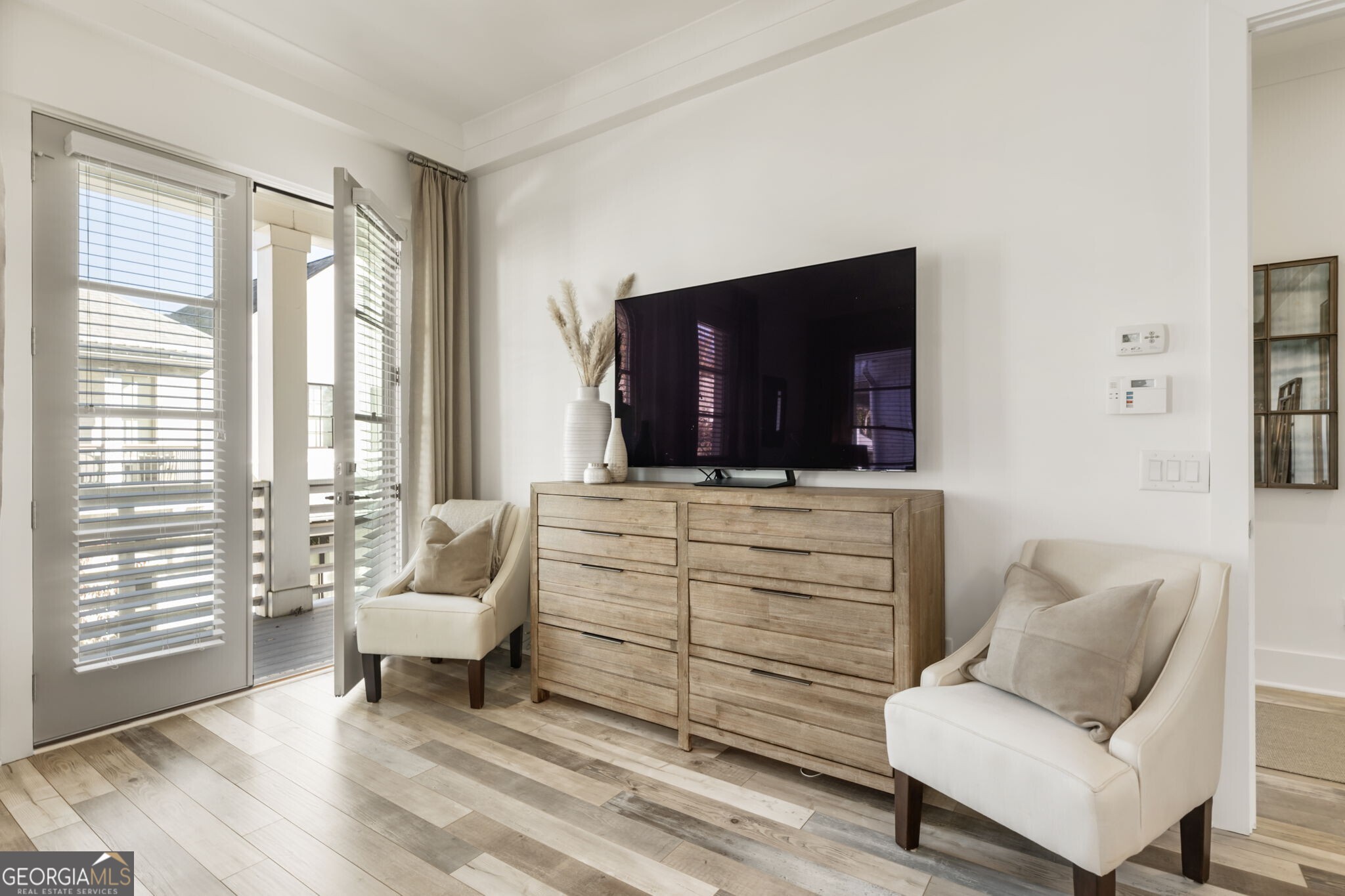 Folia Old Milton - Residential