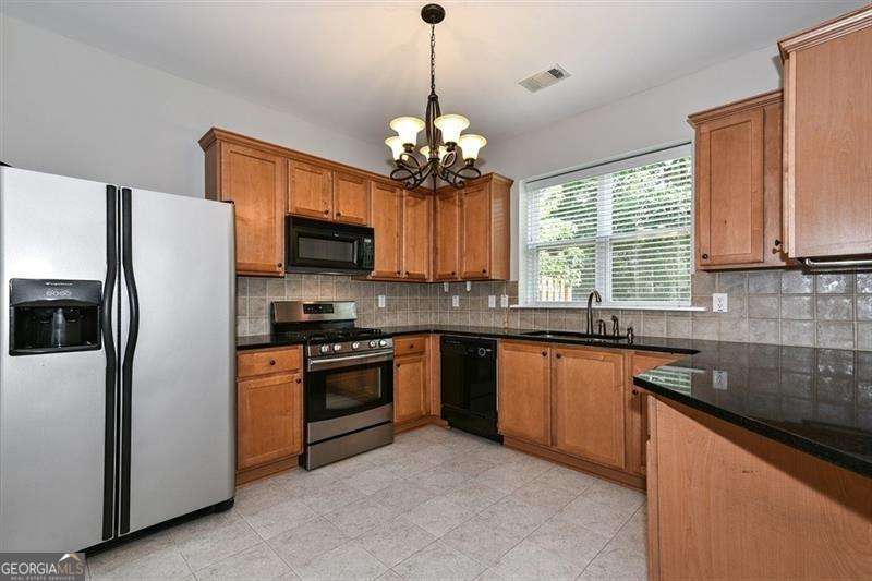 St Claire - Residential Lease