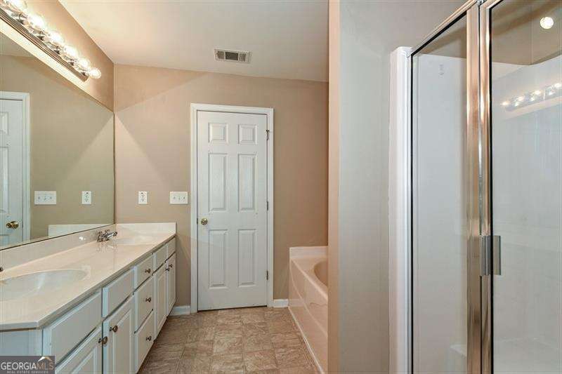 St Claire - Residential Lease