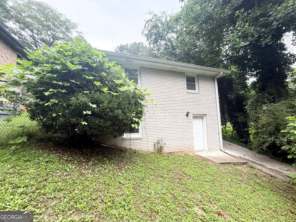 Photo of 2402 Main Street NW, Atlanta, GA 30318 (MLS # 10786778)