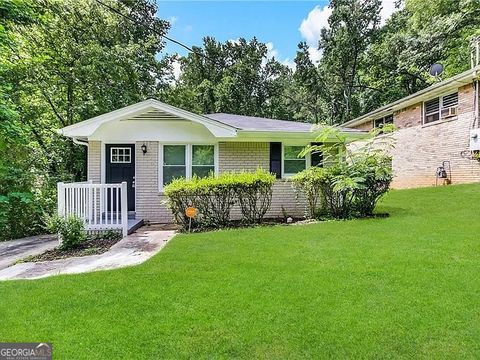 Photo of 2402 Main Street NW, Atlanta, GA 30318 (MLS # 10786778)