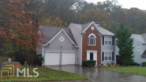 Don't miss this move in ready 3 bed 2.5 bath. Private back yard. Walk out to nature or sit on patio or deck. 2 car garage, Separate Living, Separate Dining Room. Master with bonus sitting room.