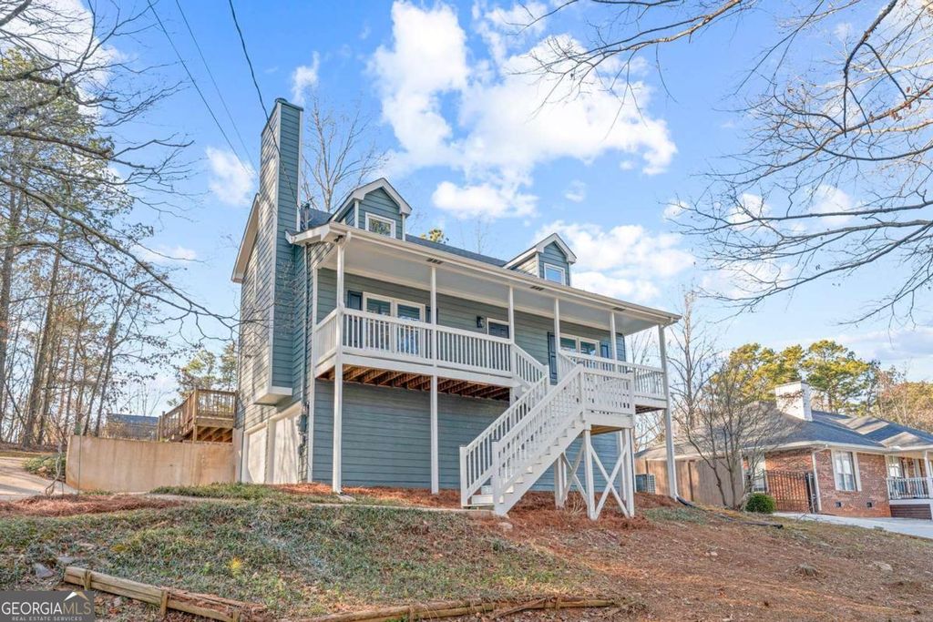 Photo of 5059 Whites Mill Drive, Gainesville, GA 30504 (MLS # 10698392)