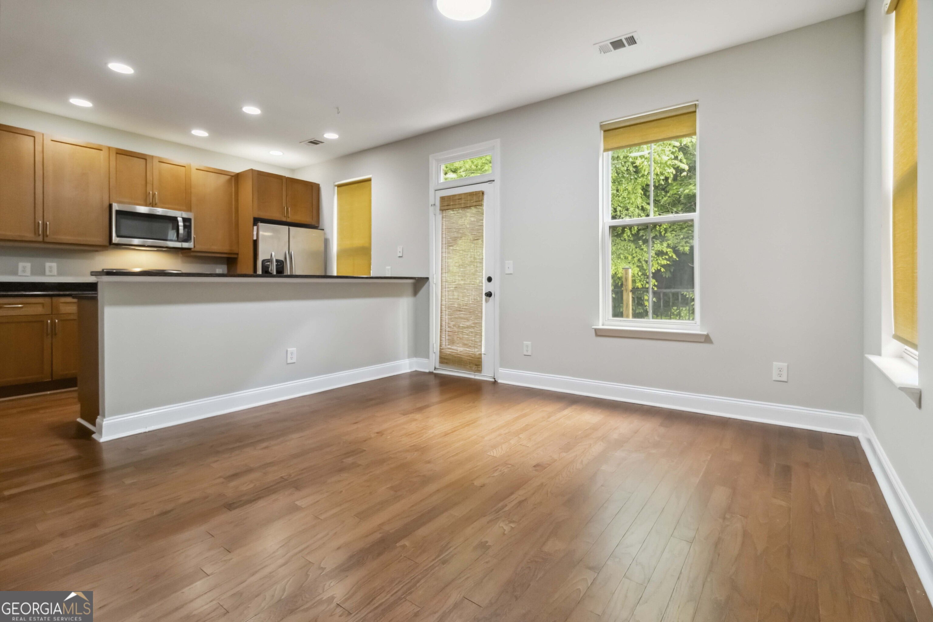 5933 Brookside Oak CIR