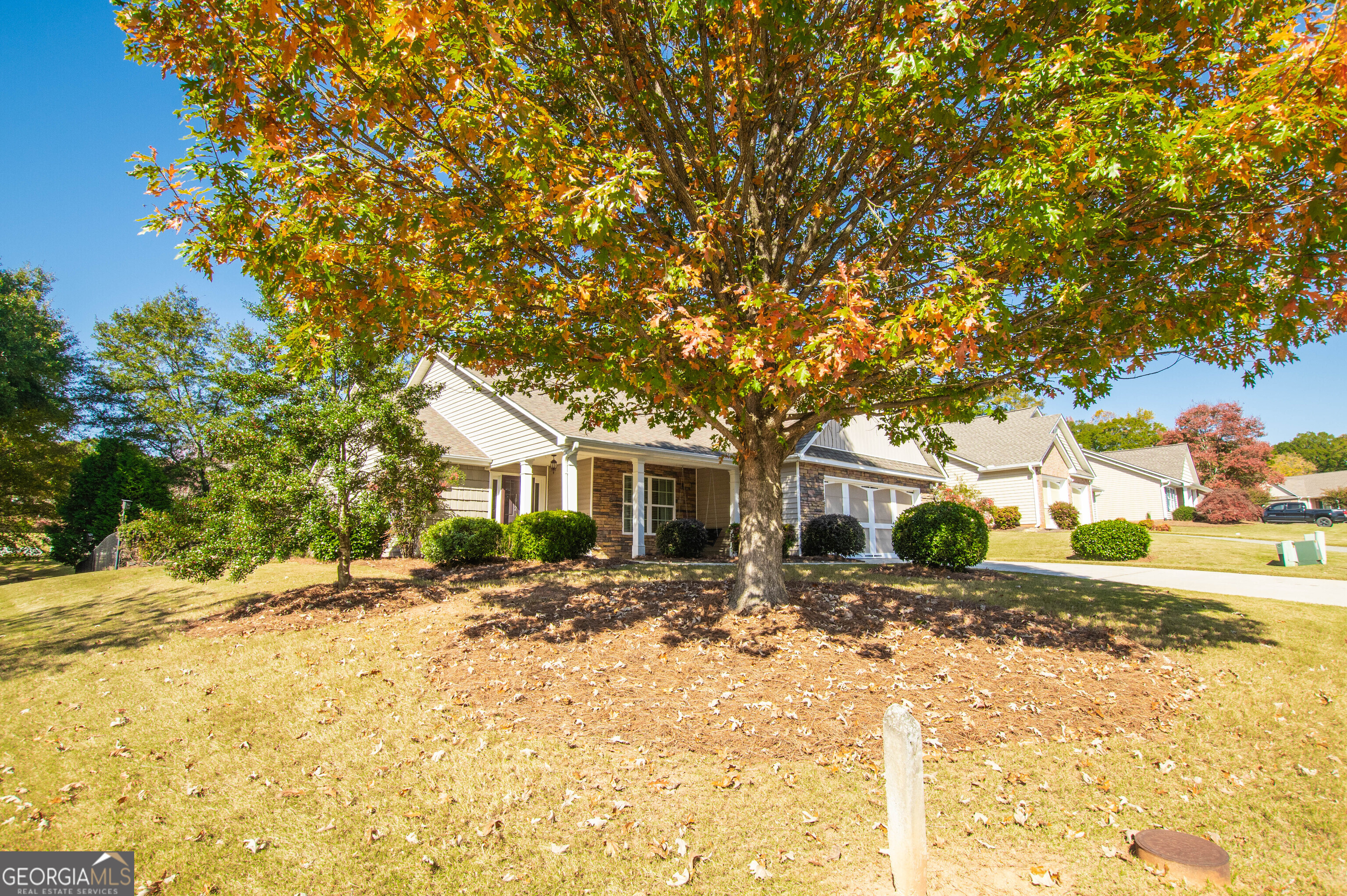 Oaks at Millcreek - Residential