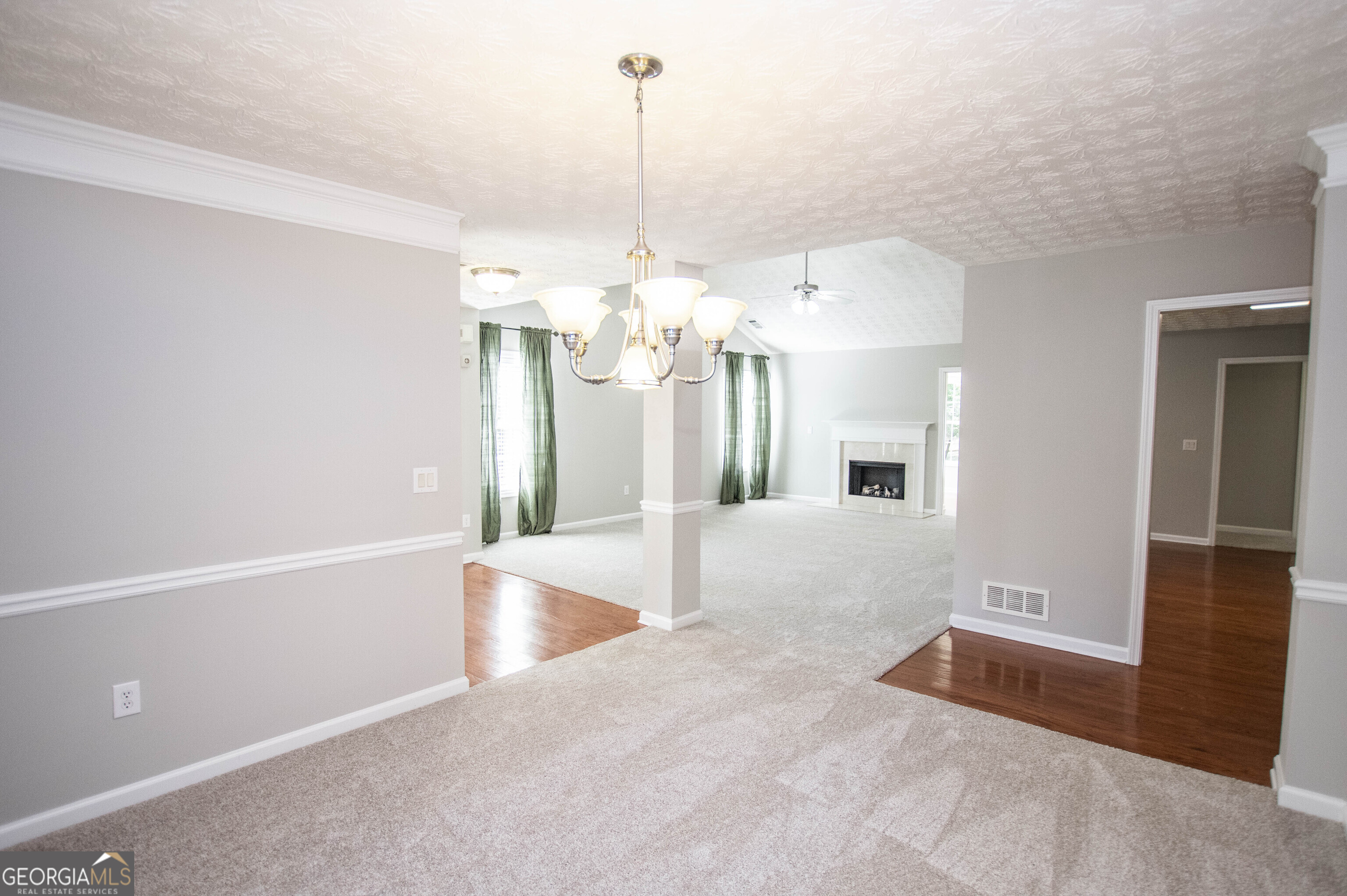 Oaks at Millcreek - Residential