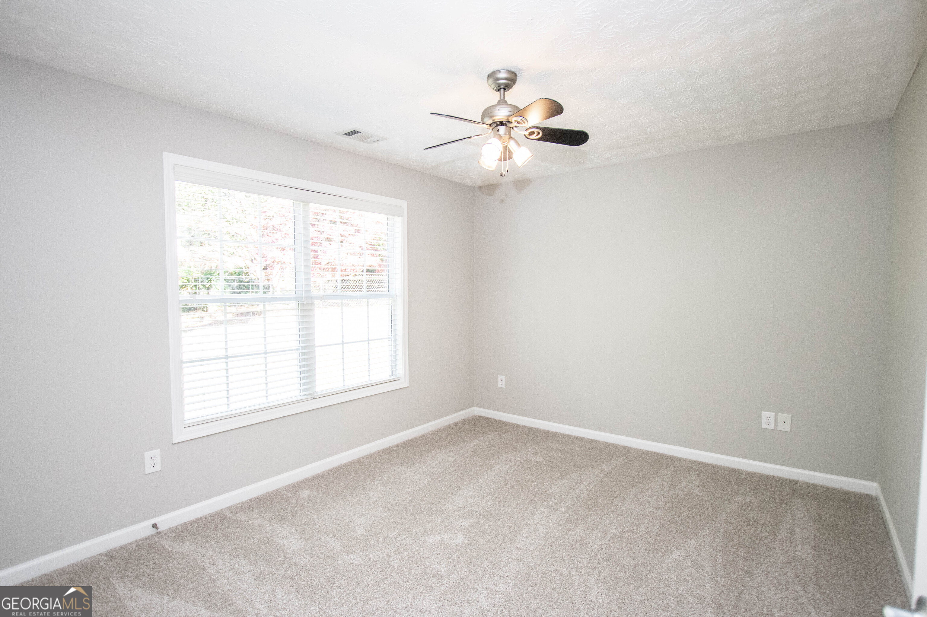 Oaks at Millcreek - Residential