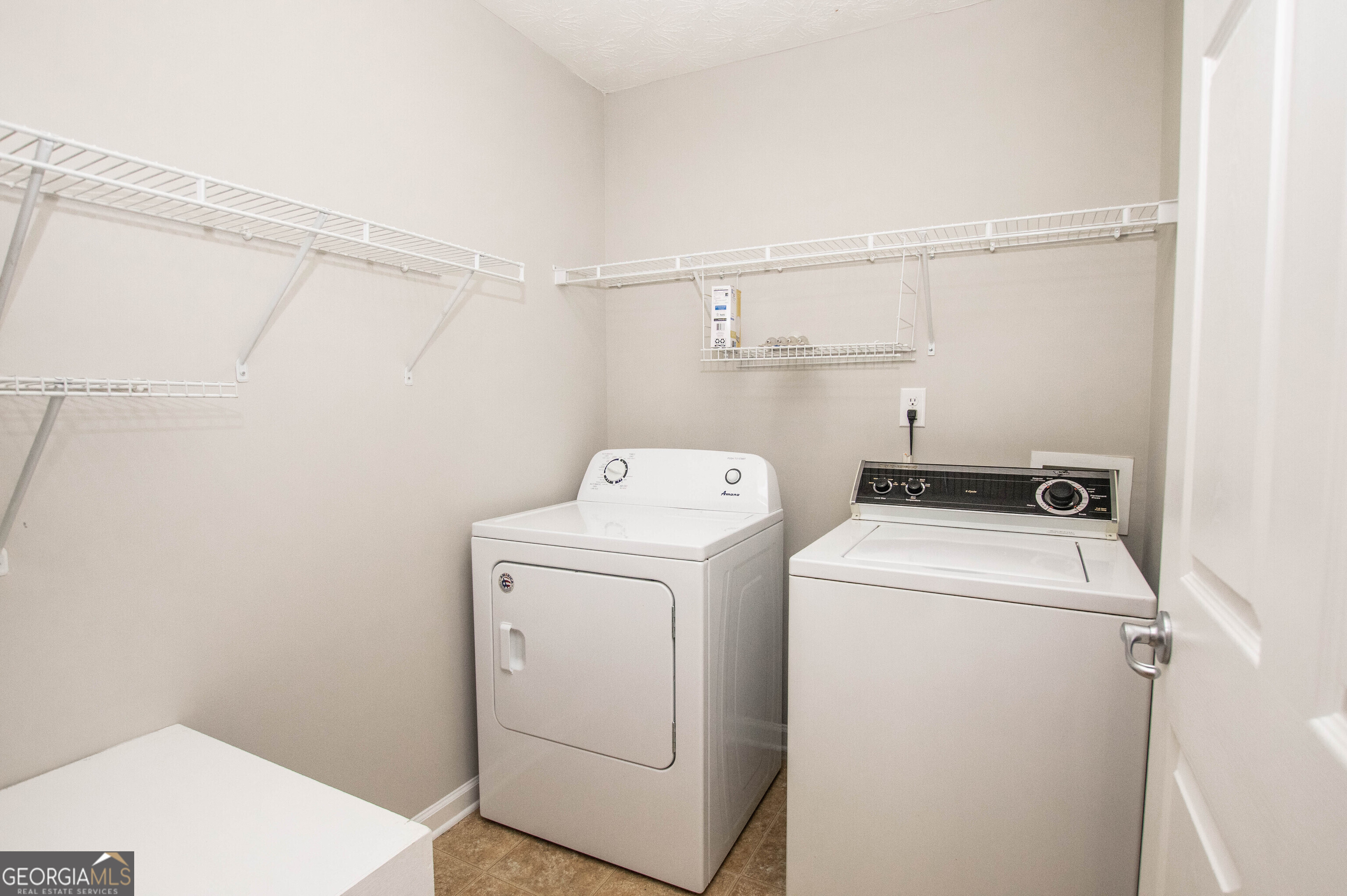 Oaks at Millcreek - Residential