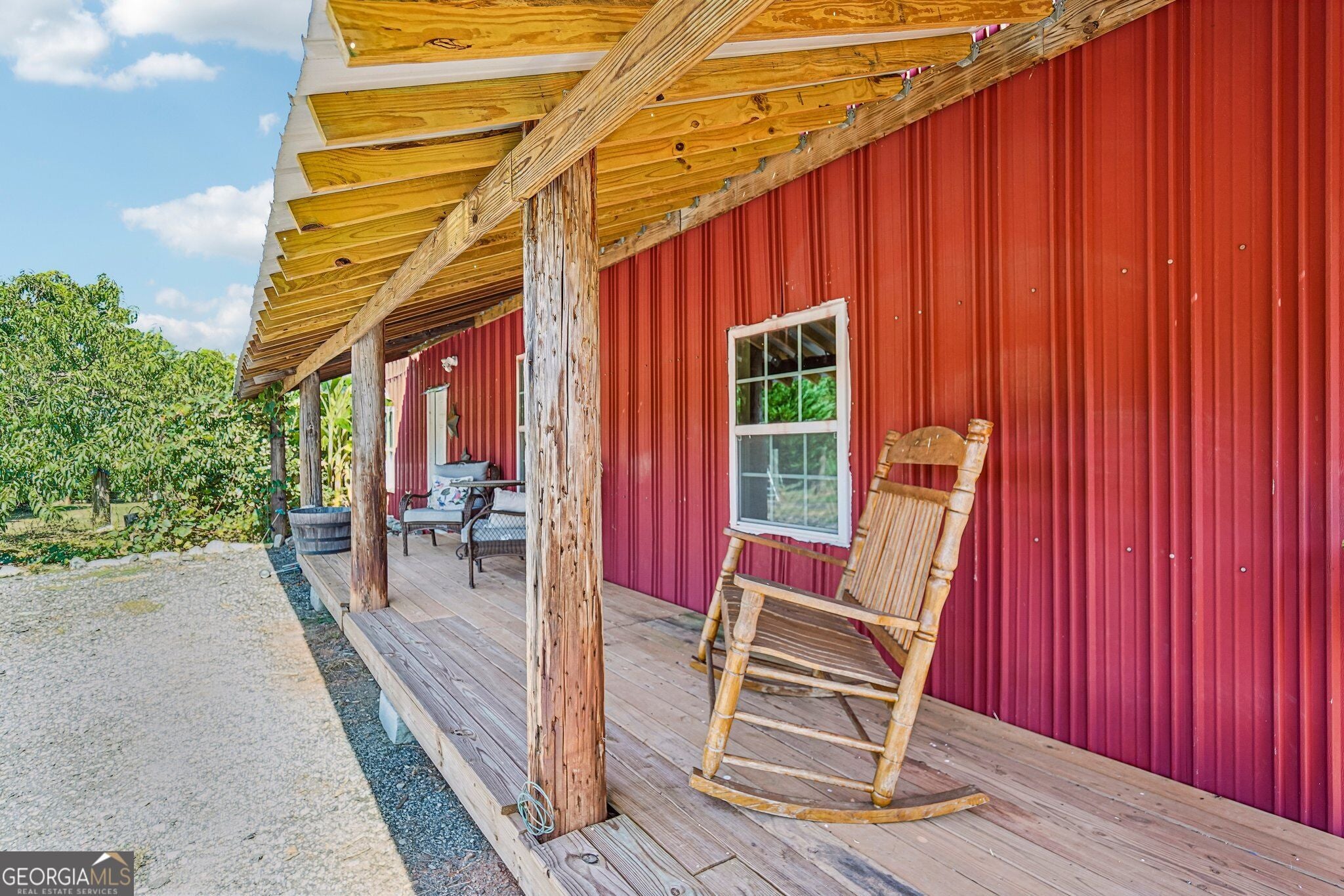 1115 Daniel RD
