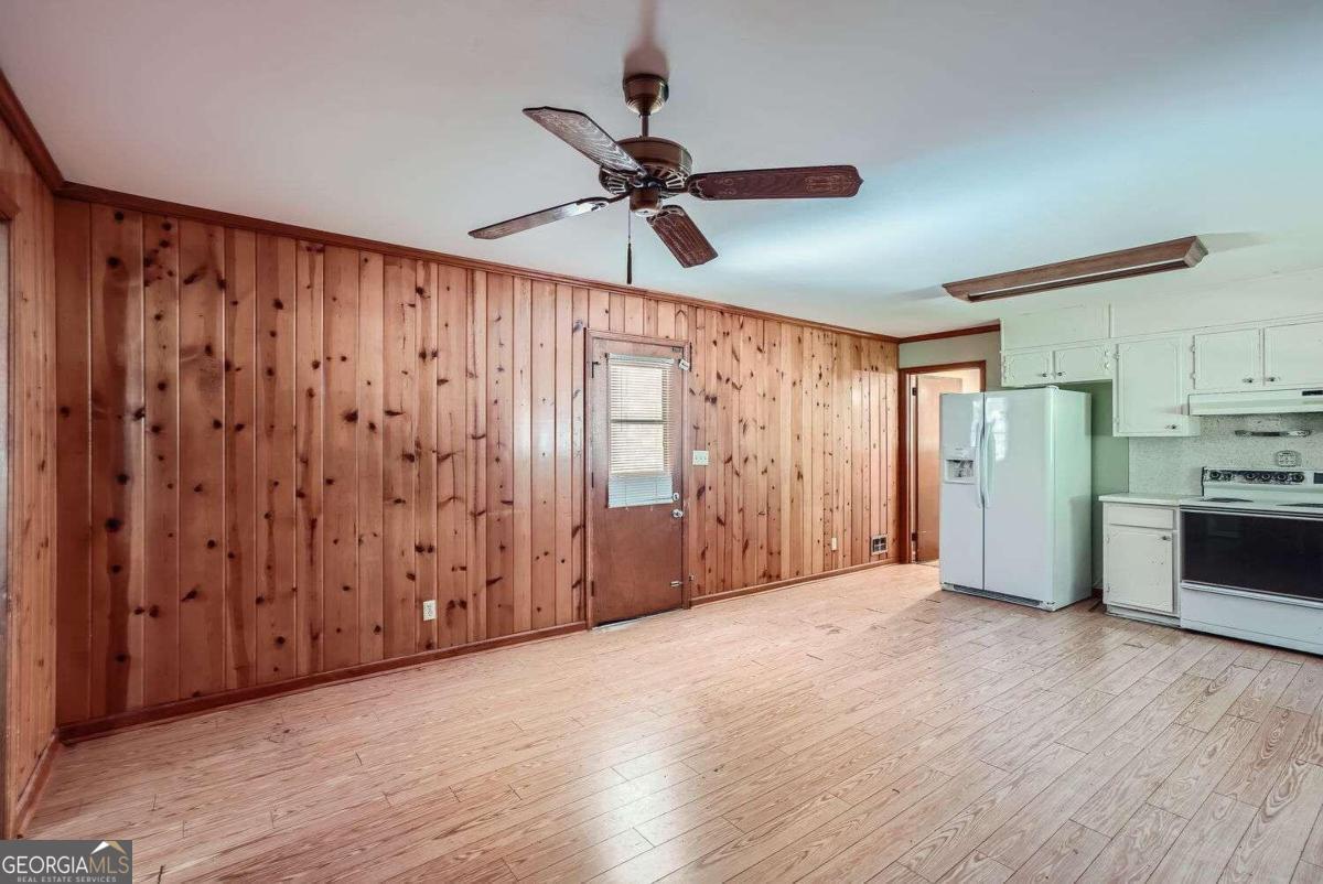 STRATTON HILLS - Residential